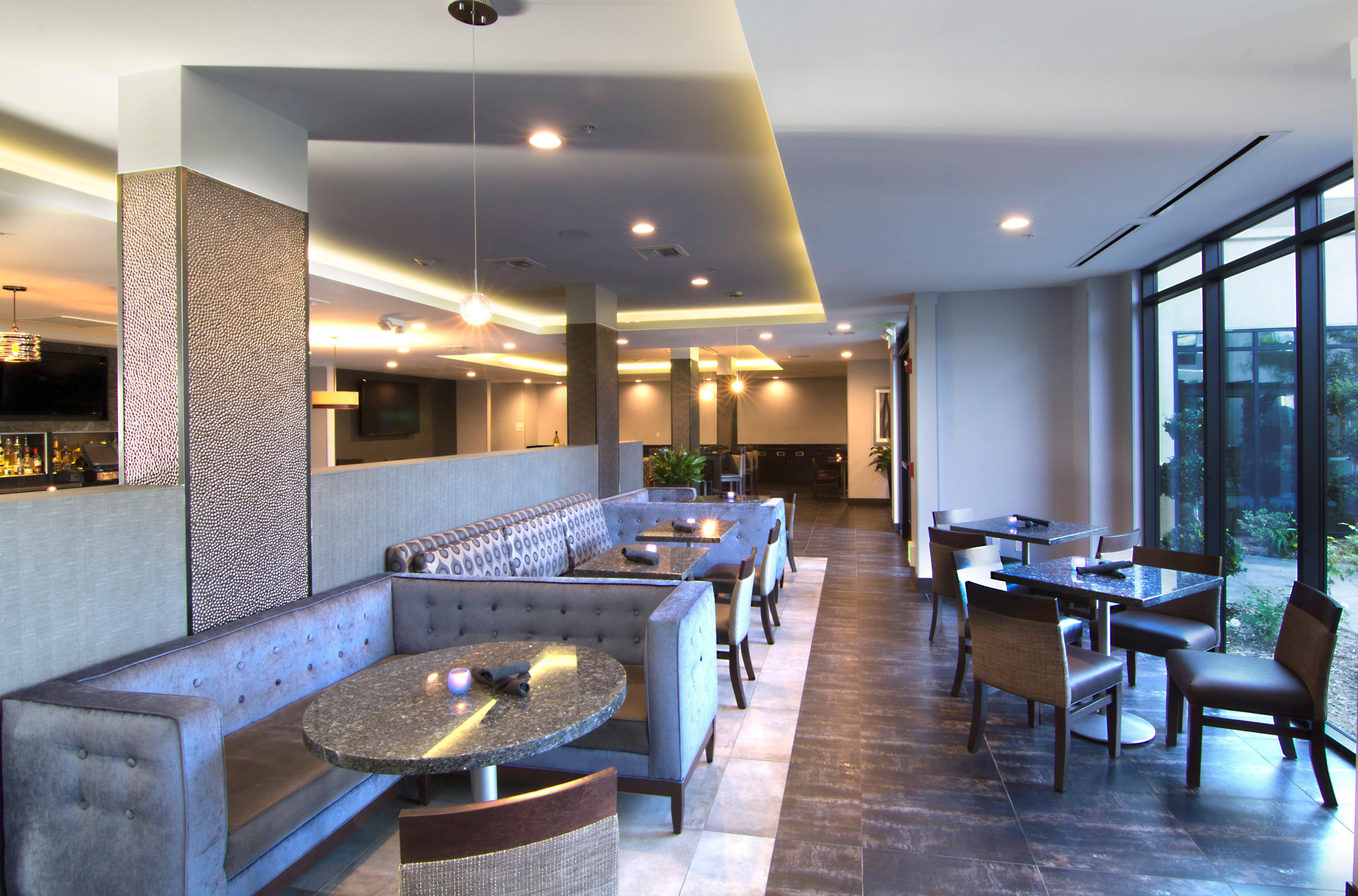 Holiday Inn Carlsbad/San Diego By Ihg Exterior photo