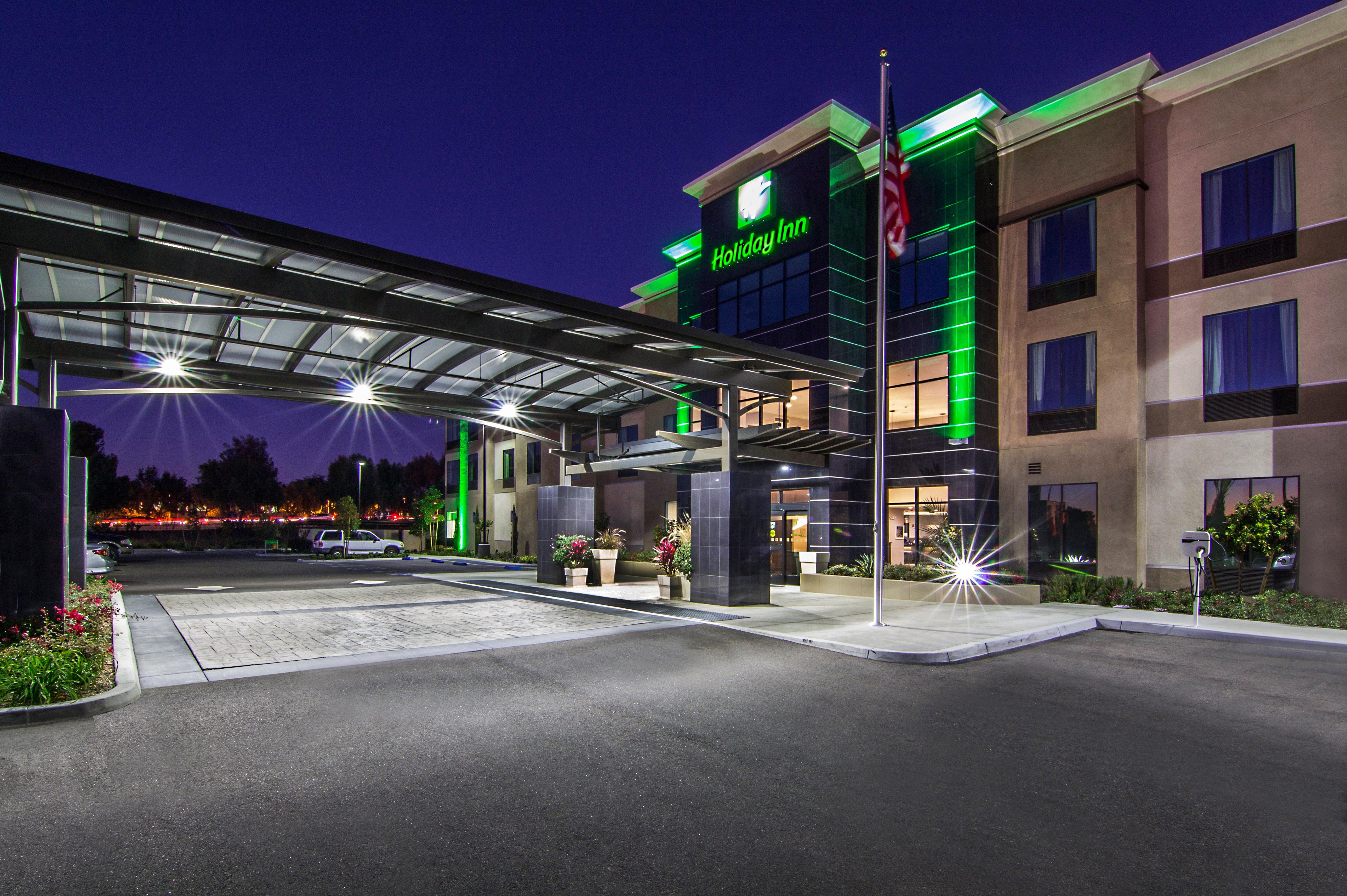 Holiday Inn Carlsbad/San Diego By Ihg Exterior photo