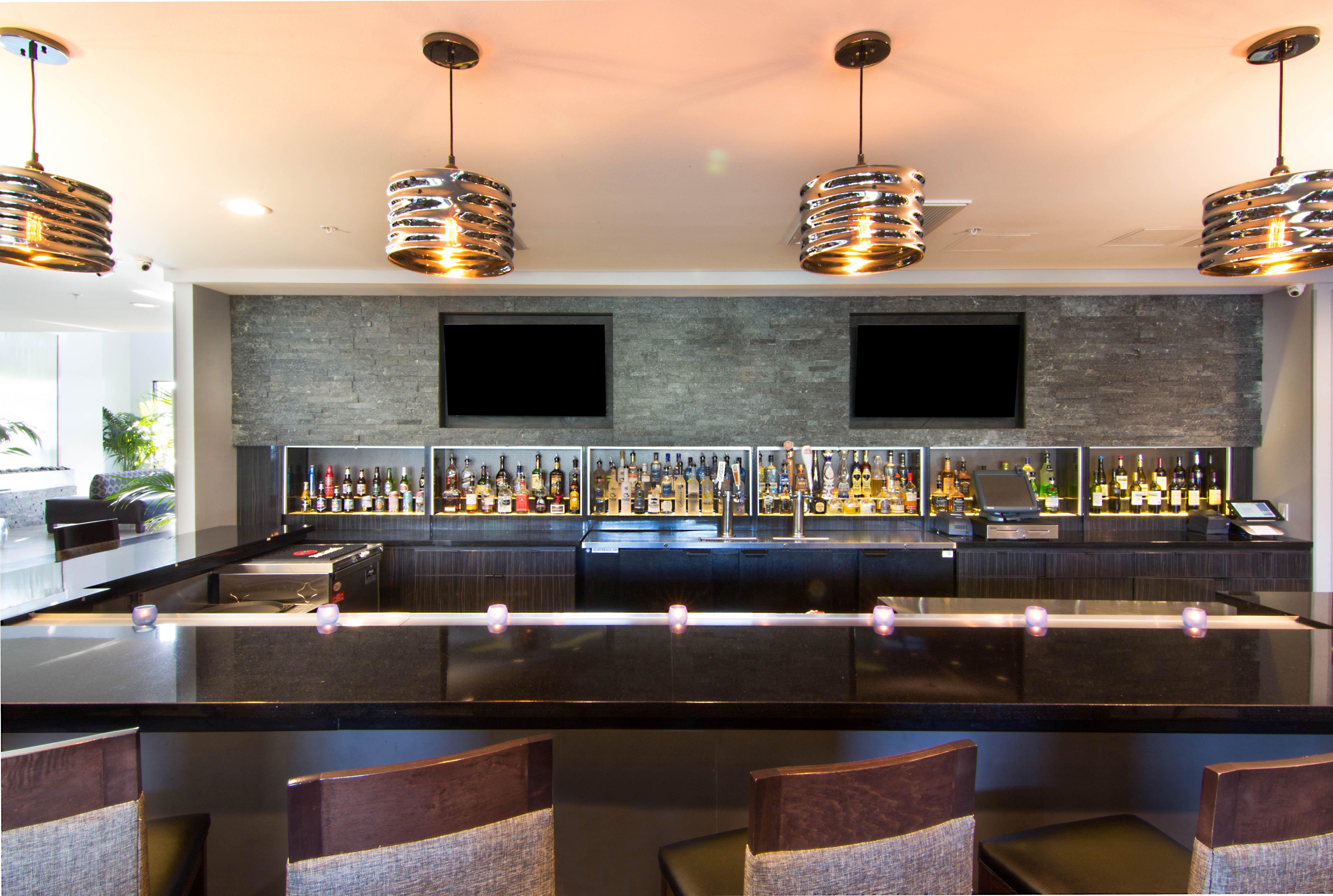 Holiday Inn Carlsbad/San Diego By Ihg Exterior photo