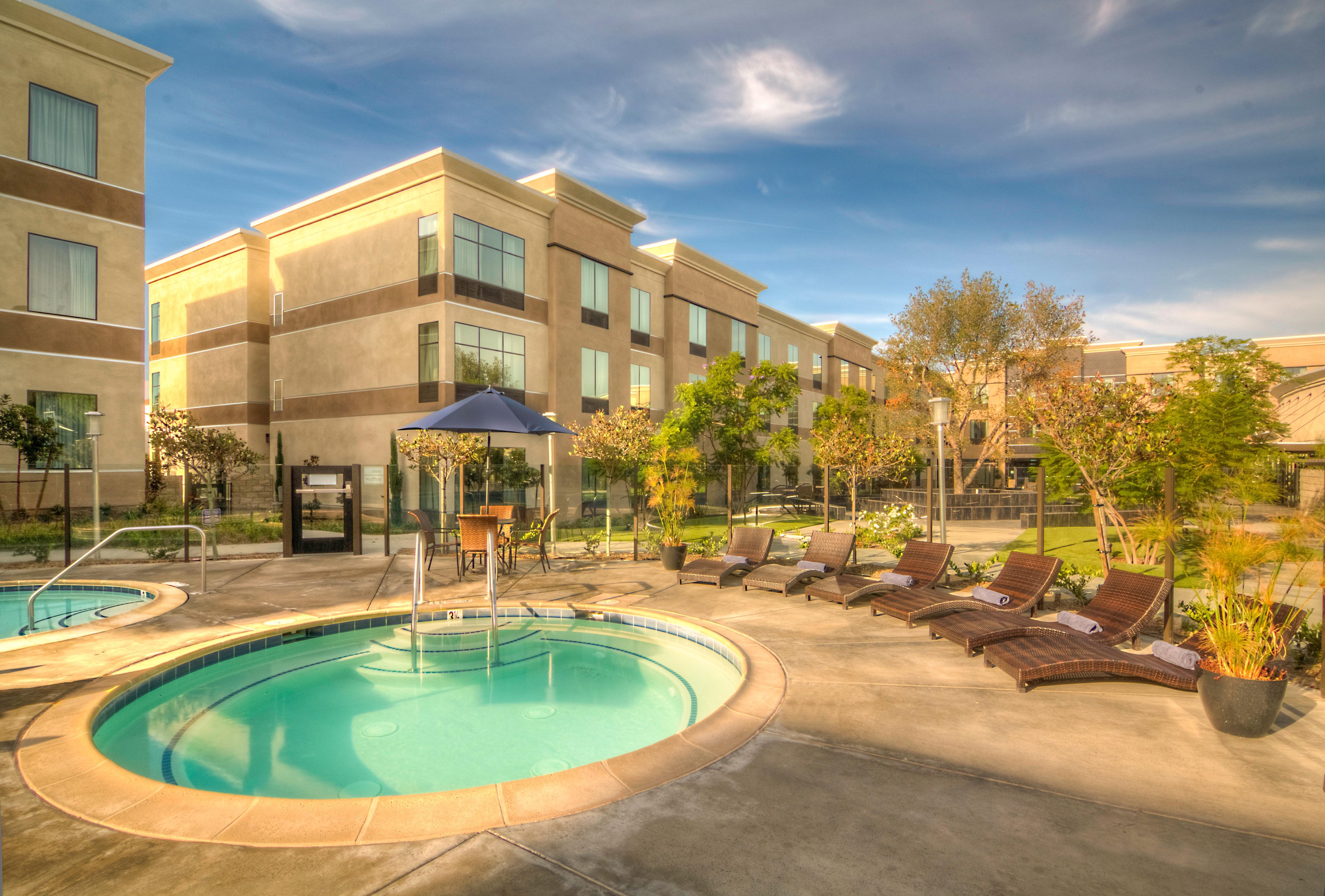 Holiday Inn Carlsbad/San Diego By Ihg Exterior photo