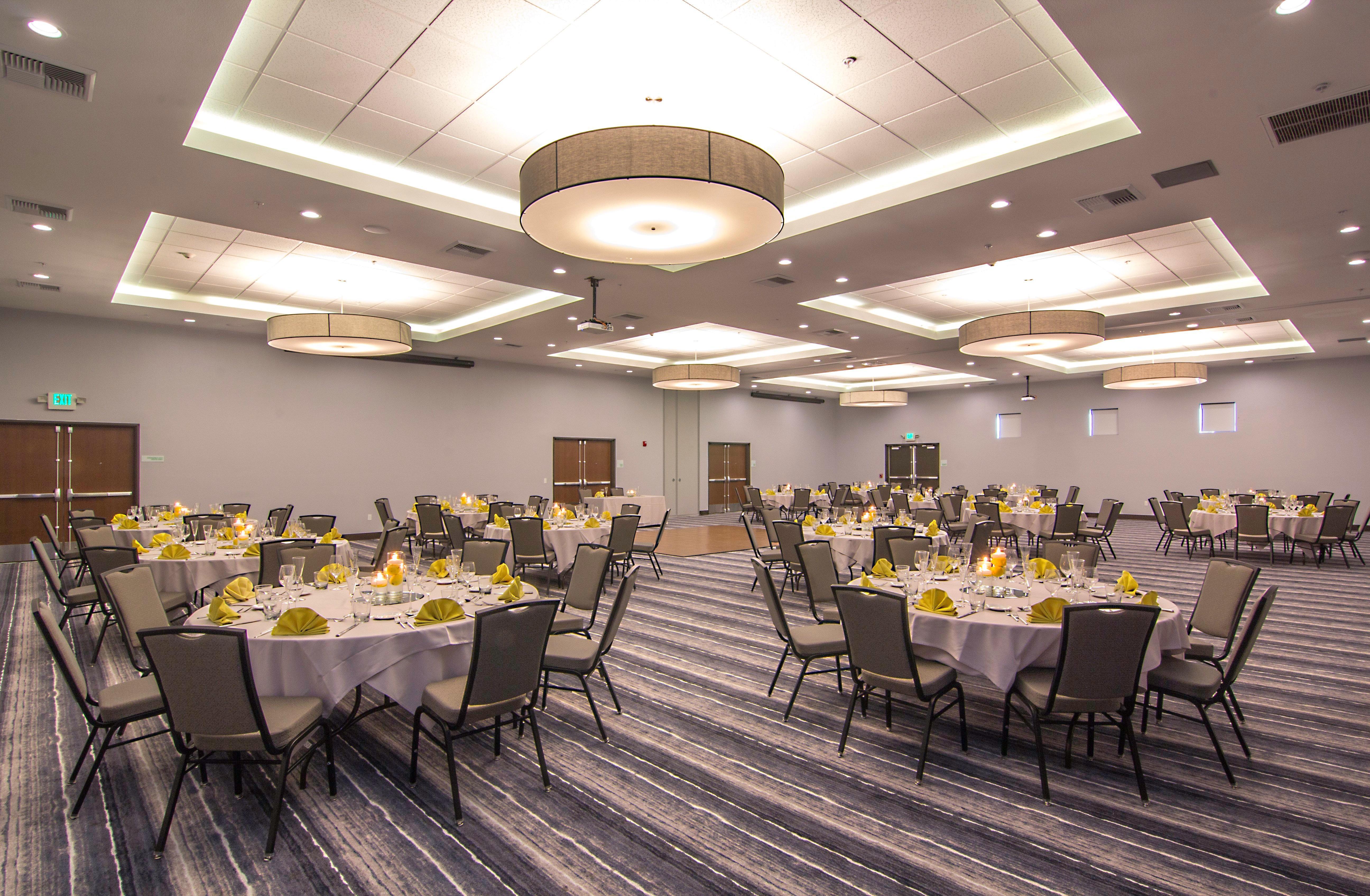 Holiday Inn Carlsbad/San Diego By Ihg Exterior photo