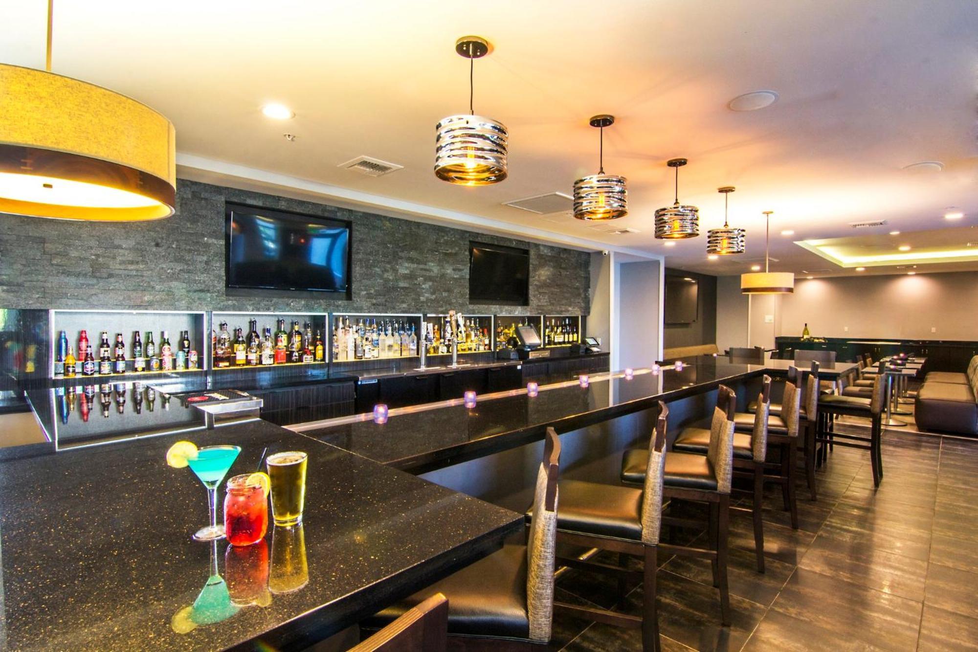 Holiday Inn Carlsbad/San Diego By Ihg Exterior photo