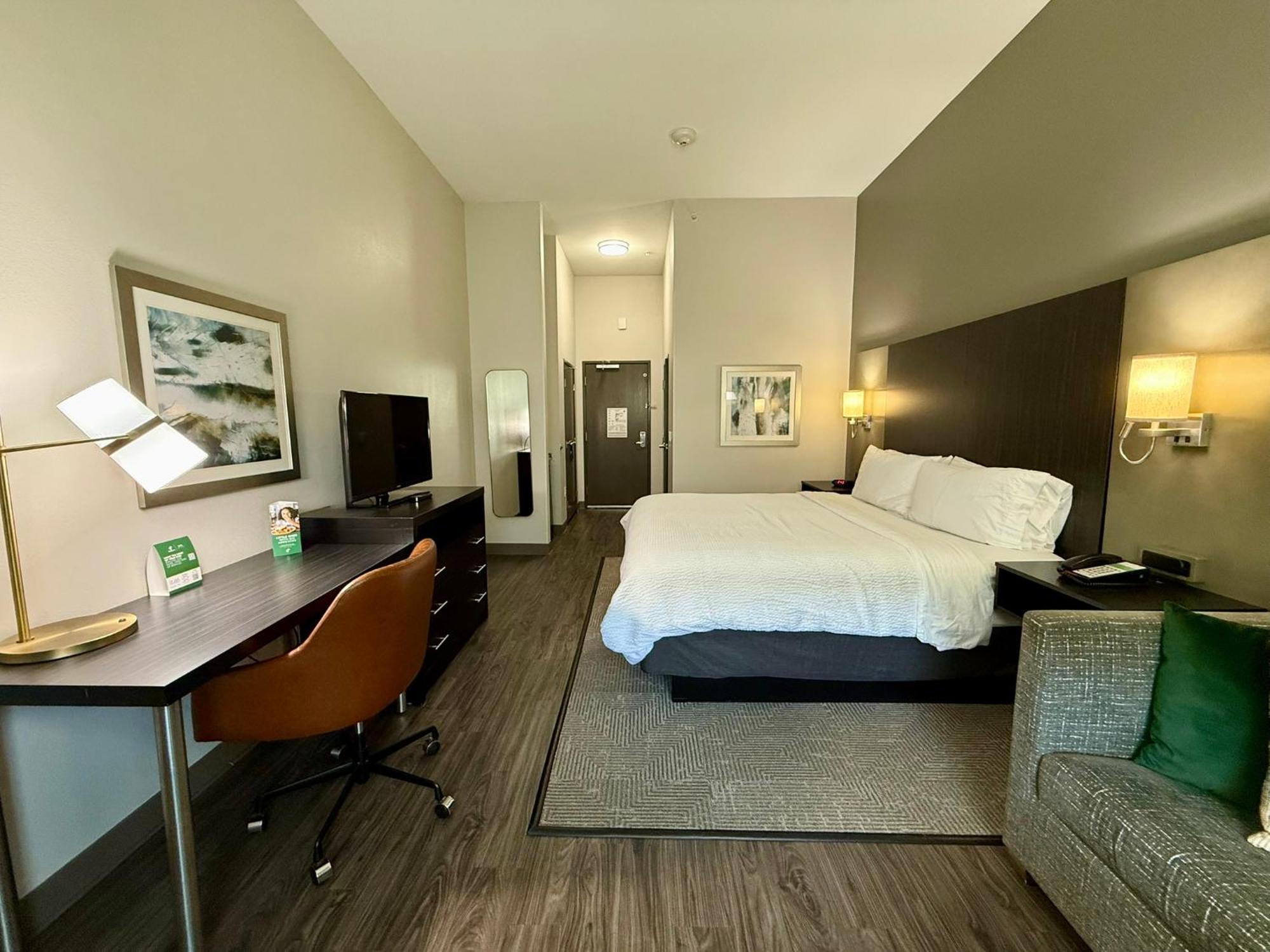 Holiday Inn Carlsbad/San Diego By Ihg Exterior photo